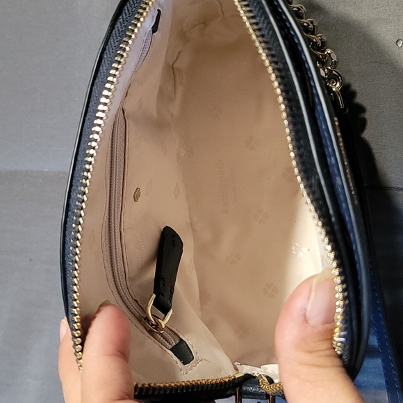 Kate Spade - Blue - Sylvia Small Dome Crossbody Purse - NEW !! - Picture 6 of 7